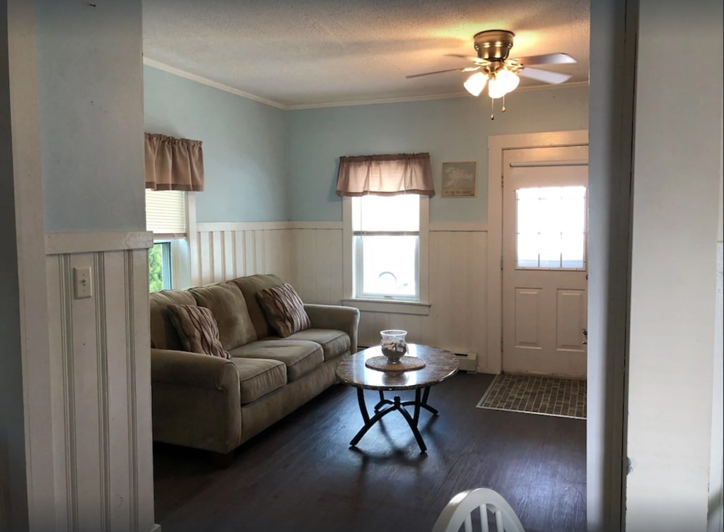 81 Central Avenue