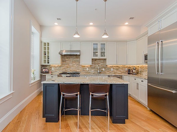 22 Chestnut Street, Unit 101, Boston · Charlestown