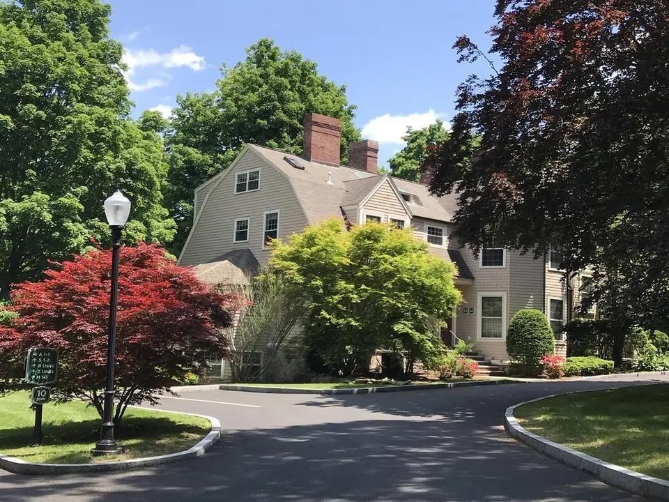 333 Brush Hill Road, Unit A3, Milton
