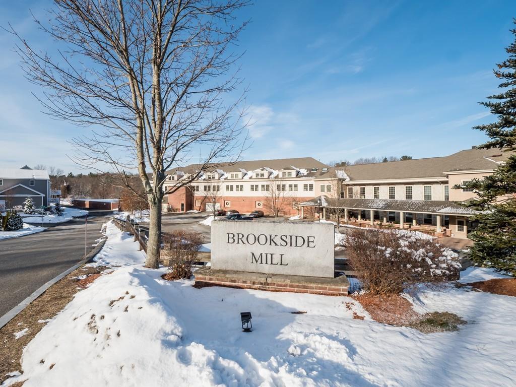 12 Brookside Road, Unit 16, Westford