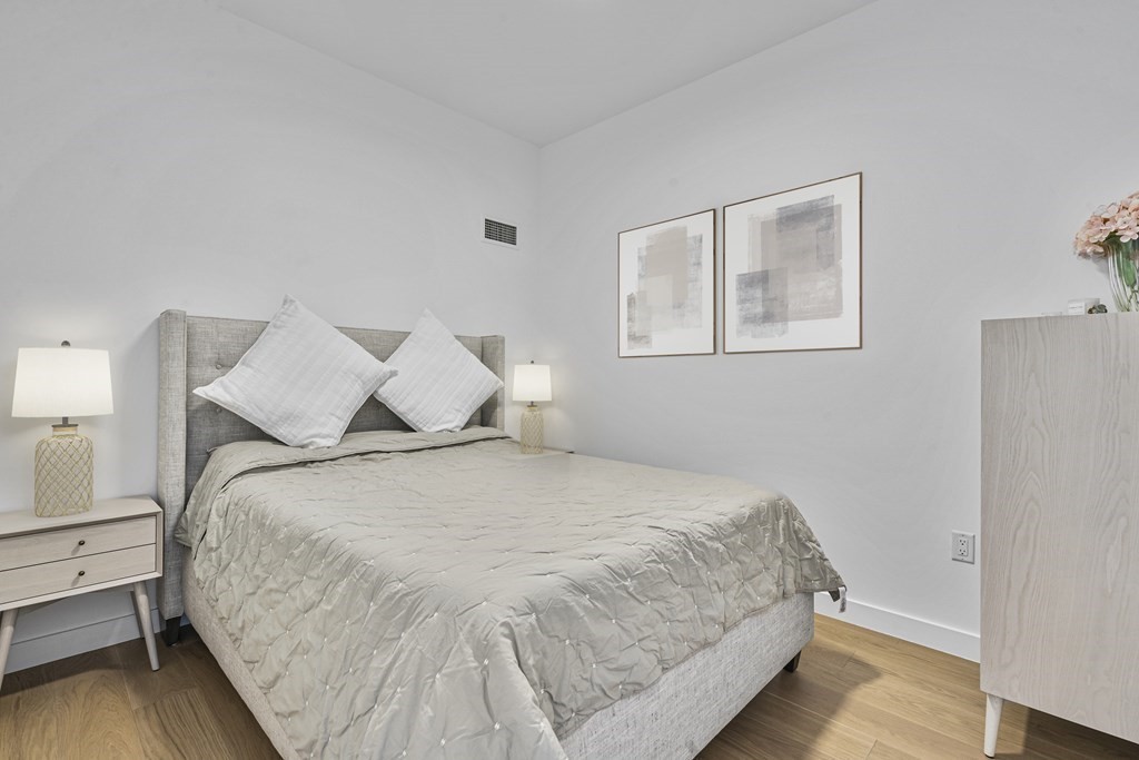 188 Brookline Avenue Unit 19G — MLS listing photo 10