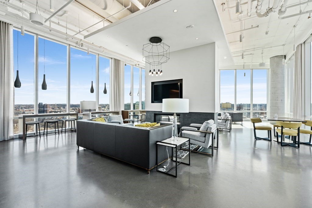 188 Brookline Avenue Unit 19G — MLS listing photo 27