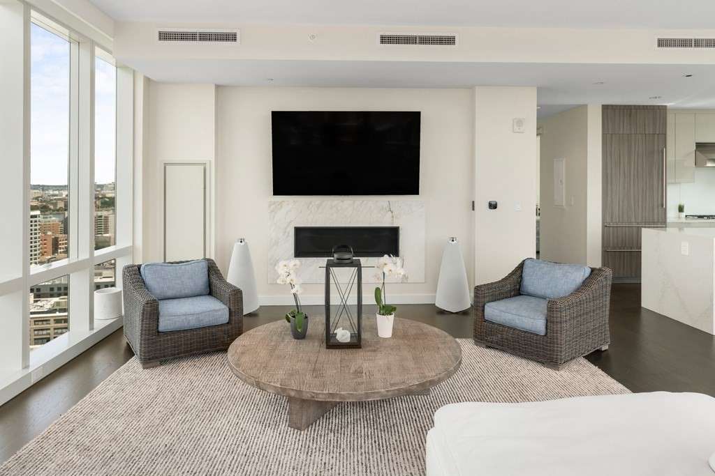 188 Brookline Avenue Unit 23A — MLS listing photo 3