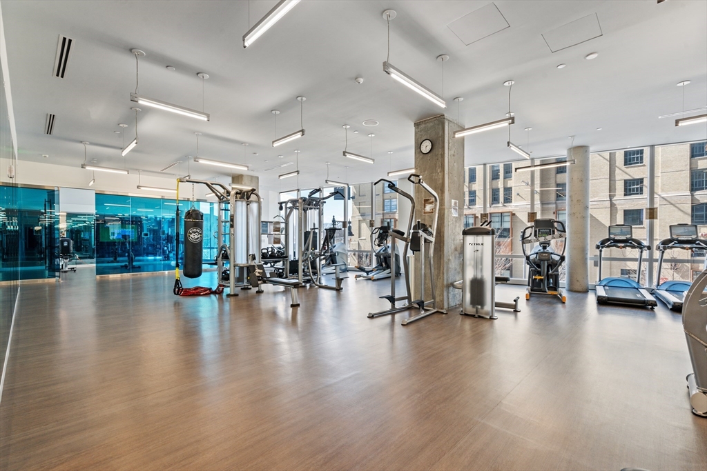 188 Brookline Avenue Unit 27E — MLS listing photo 16