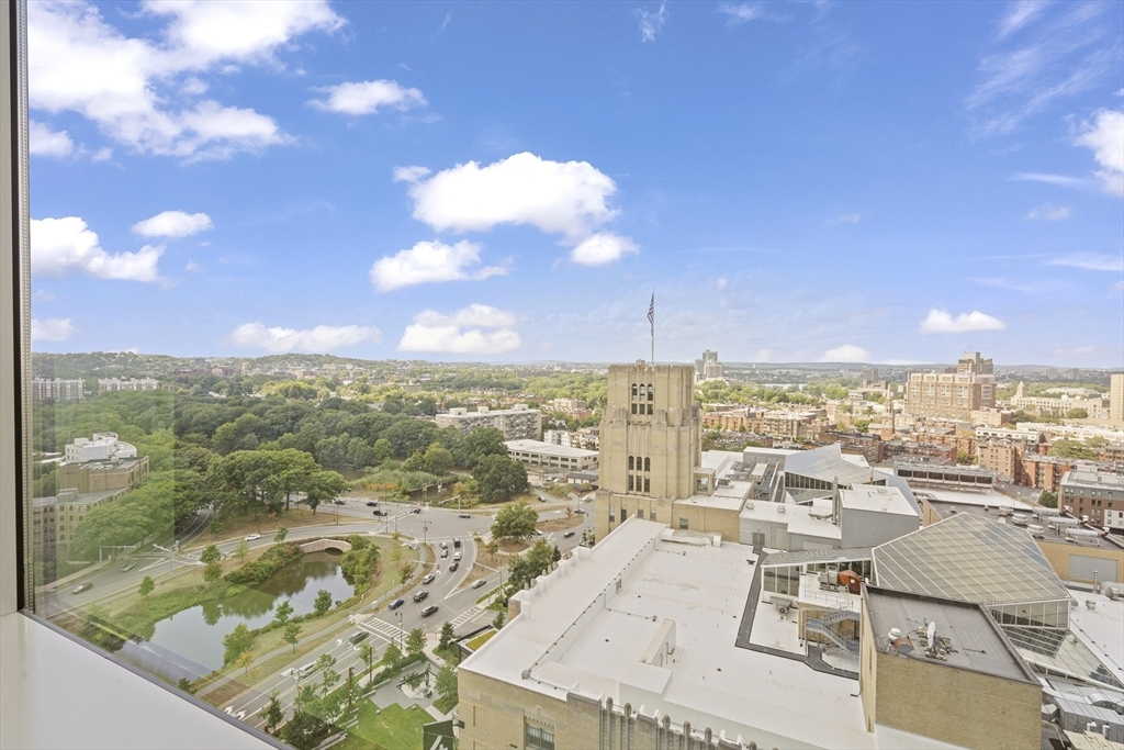 188 Brookline Avenue Unit 19E — MLS listing photo 11
