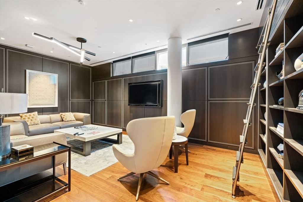 188 Brookline Avenue Unit 27F — MLS listing photo 19