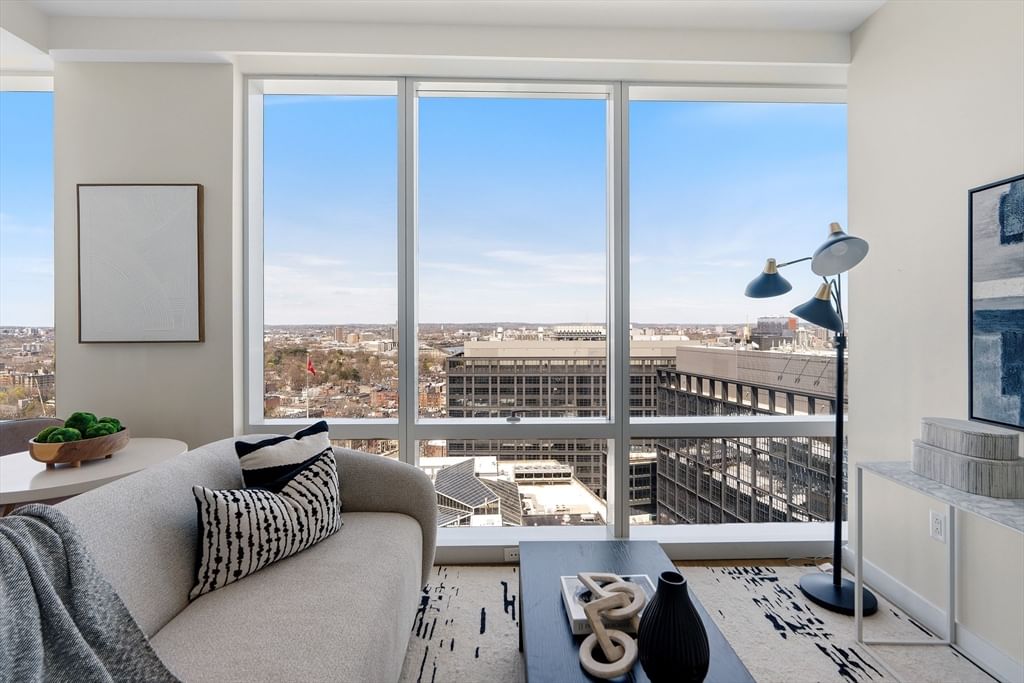 188 Brookline Avenue Unit 26G — MLS listing photo 3