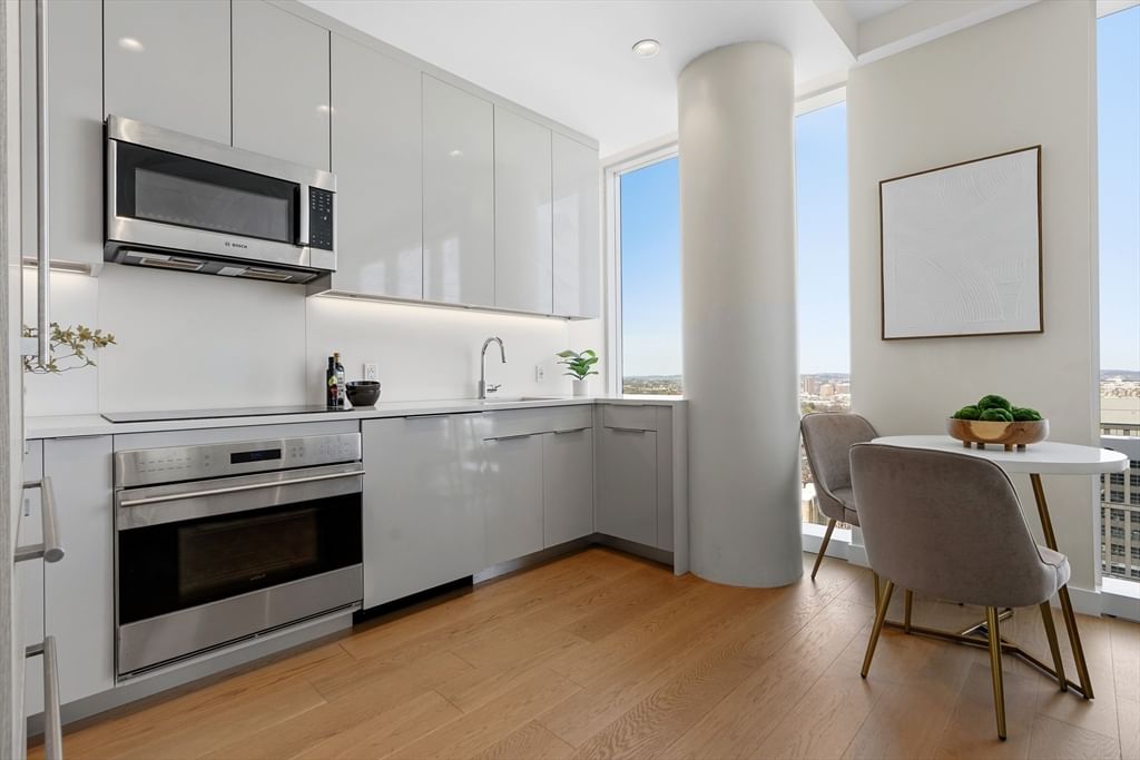 188 Brookline Avenue Unit 26G — MLS listing photo 6