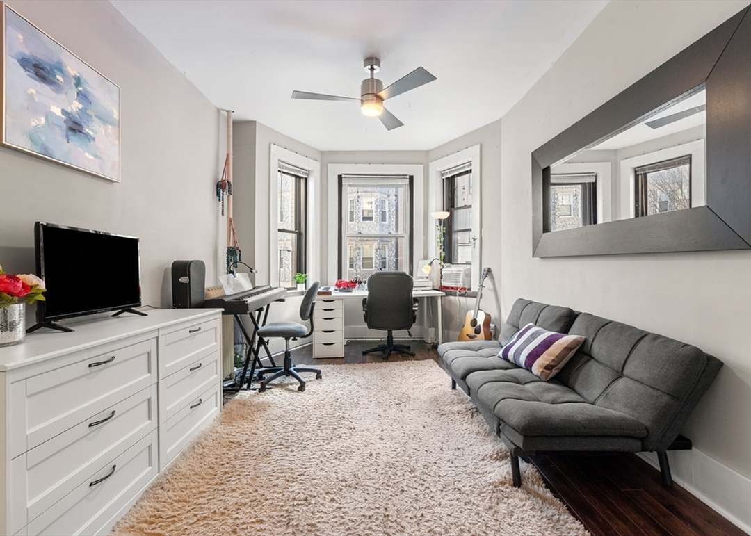 65 Burbank Street, Unit 14