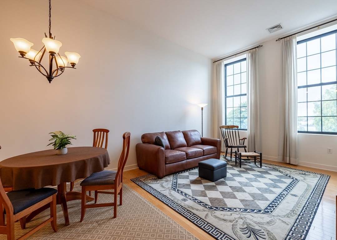 72 Ashland Street, Unit 303