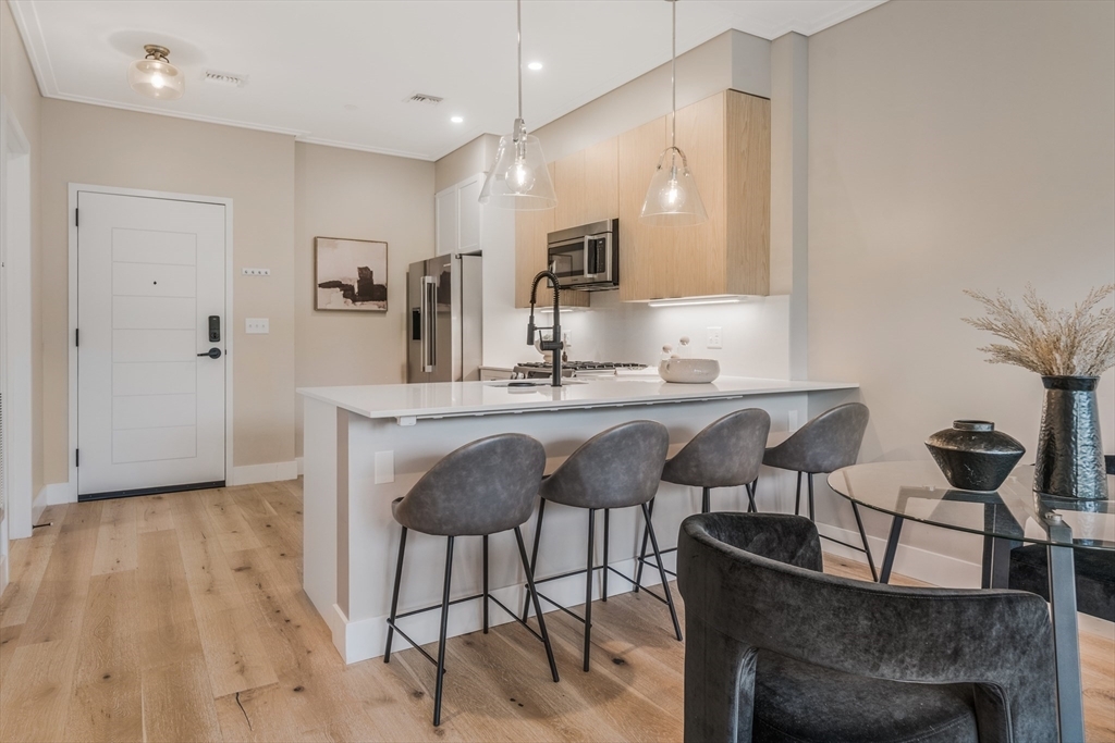 70 Leo Birmingham Parkway, Unit U307