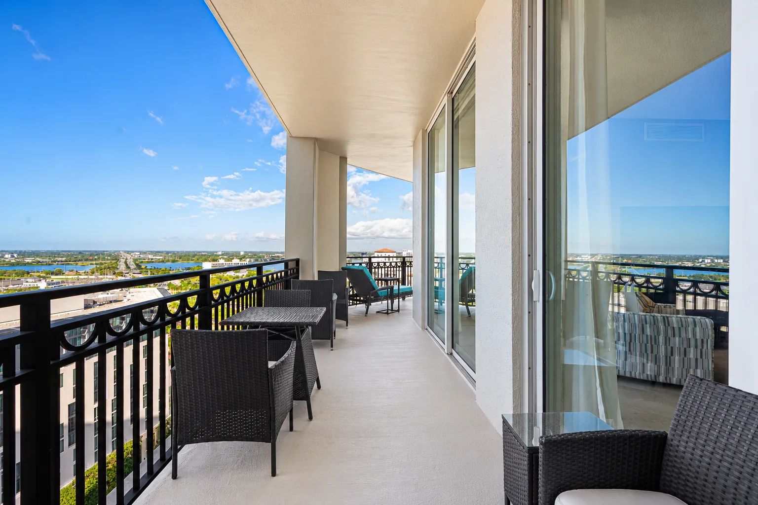 550 Okeechobee Blvd LPH11 — Balcony1