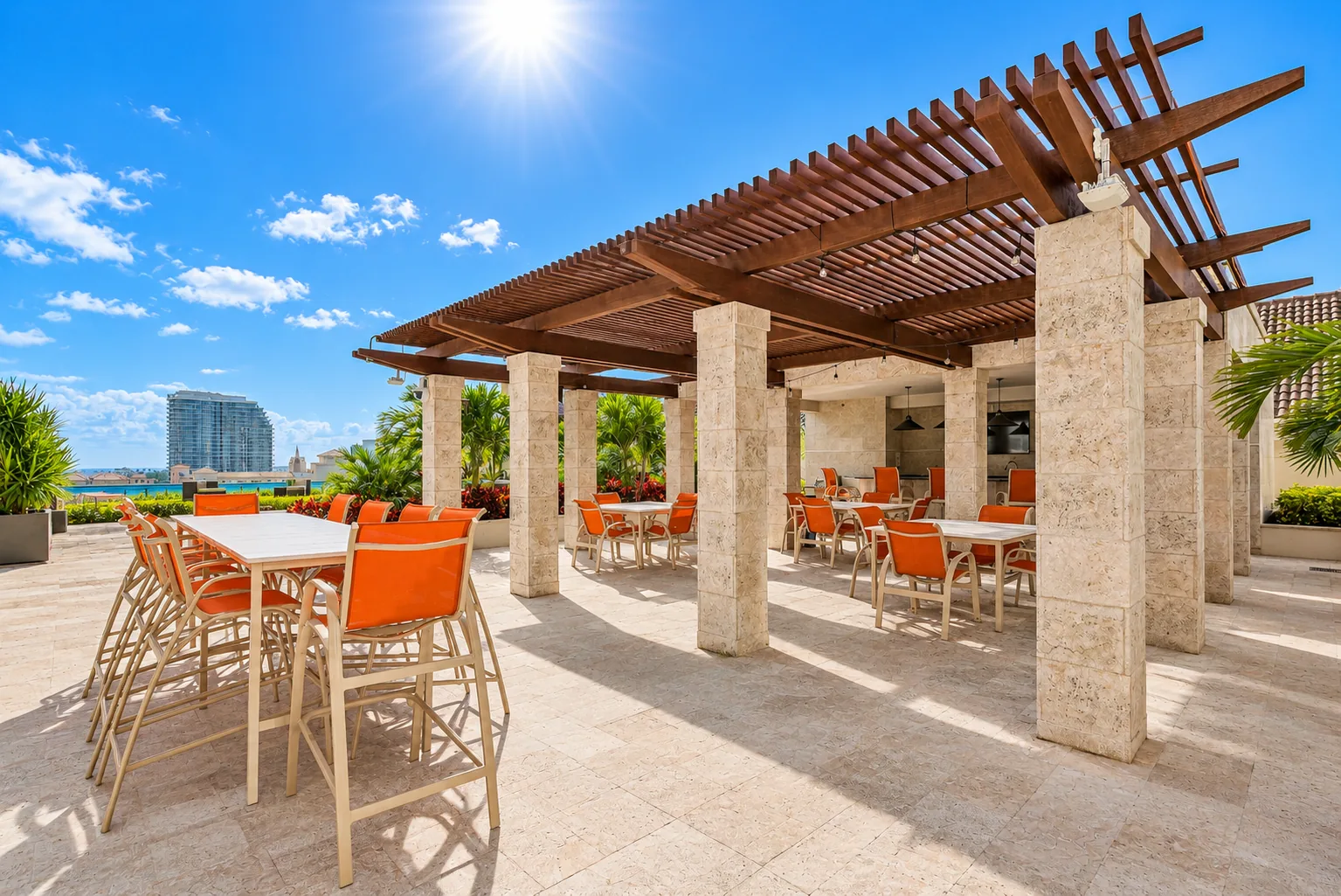 550 Okeechobee Blvd LPH11 — Summer Kitchen1